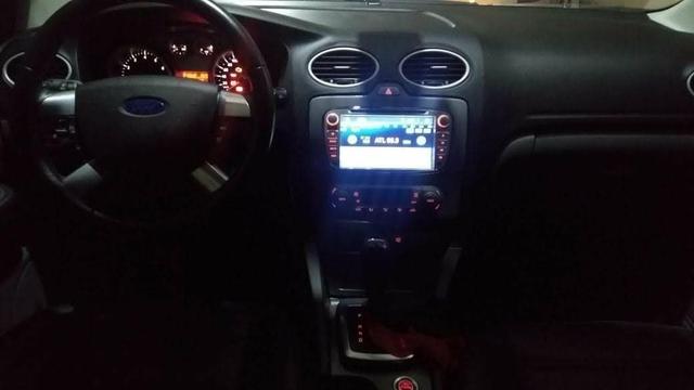 FOCUS TITANIUM IMPECÁVEL!C/baixa km - Foto 6