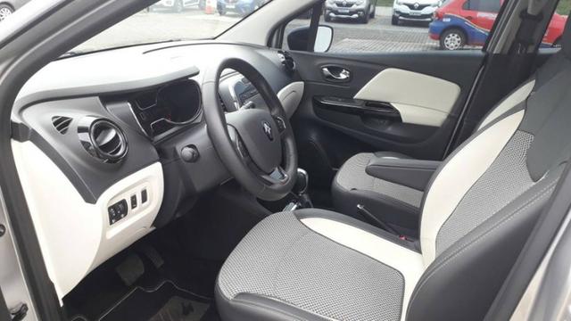 Captur Intense 1.6 2019 - Foto 11