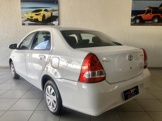 Toyota etios sedan xs 1.5 2018 Aut - Ipva 2020 pago - Foto 3