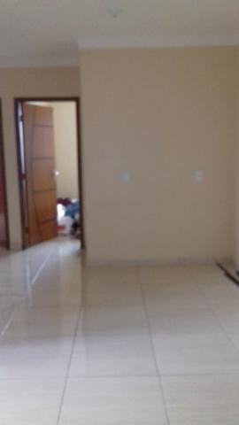 Ótima prédio, com 03 lojas e 04 apartamentos na avenida potiguar, de esquina - Foto 3