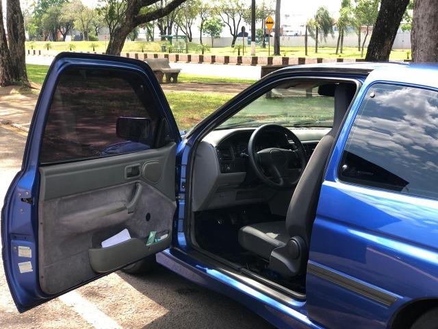 Vende-se Ford Escort em perfeito estado. - Foto 2
