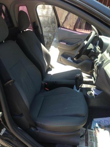 Vendo Montana LS 1,4 preta - Foto 7