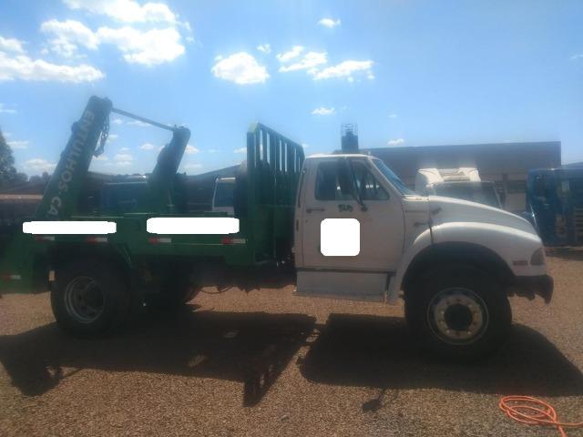 Ford F14000 poliguindaste - Foto 3