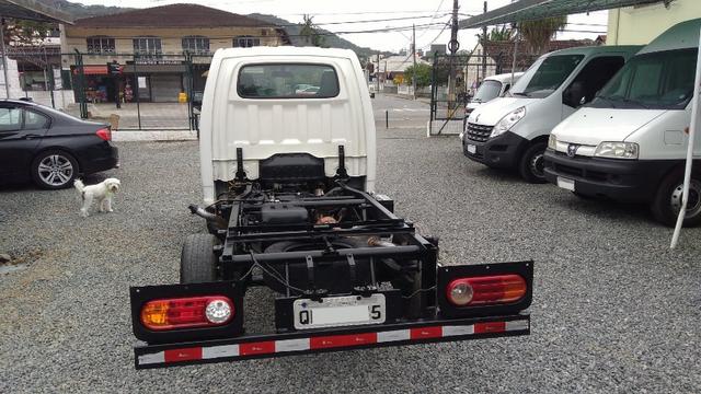 Caminhãozinho, Furgão - HR 2.5 Turbo Diesel, ano 2016, único dono, Joinville SC - Foto 9