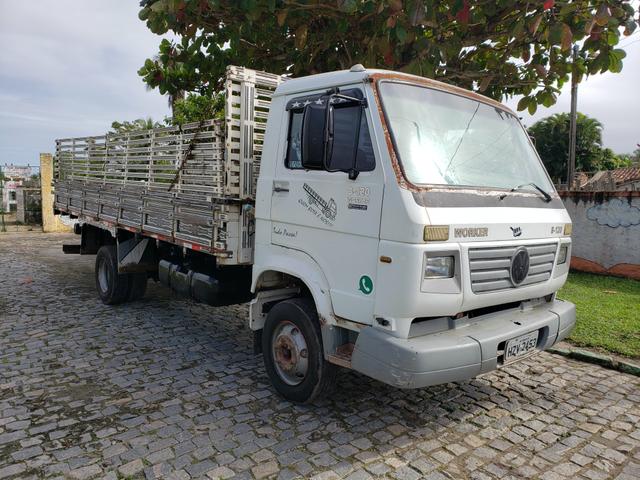 Caminhao 8-120