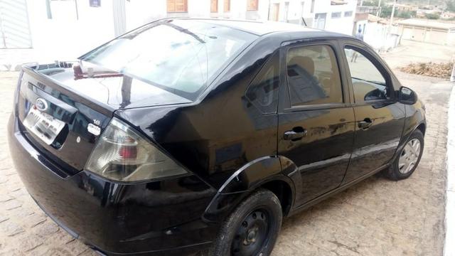 Ford Fiesta Sedan Flex - Foto 3