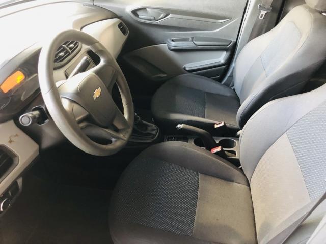 GM - CHEVROLET ONIX HATCH JOY 1.0 8V FLEX 5P MEC. - Foto 9