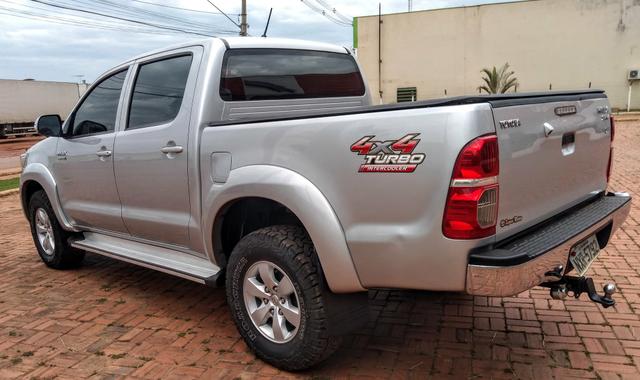 Hilux cd srv 3.0 tdi 4x4 diesel at 13-13 - Foto 6