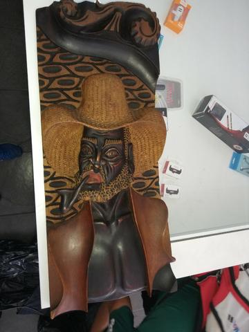 Escultura em madeiras nego velho - Foto 2
