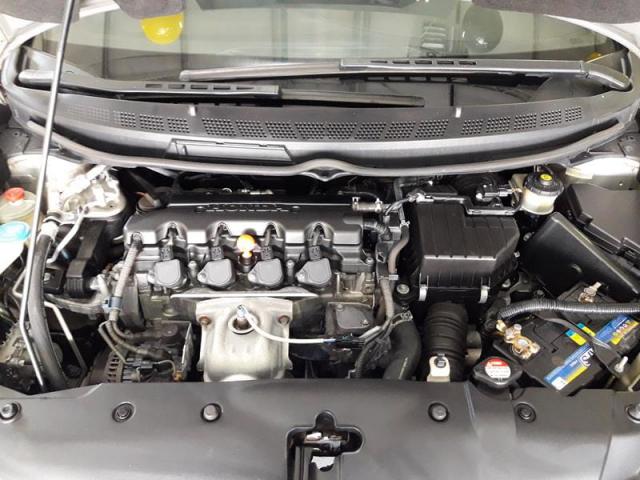 HONDA CIVIC LXS 1.8 16V FLEX AUTOMATICO - Foto 9