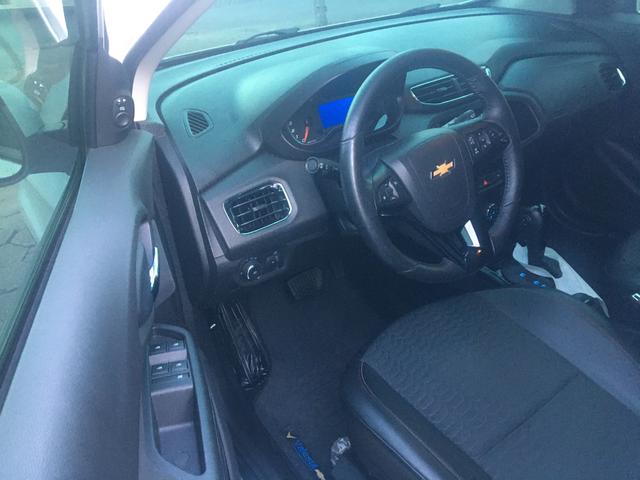 Onix LTZ 1.4 2017 lindo carro - Foto 8