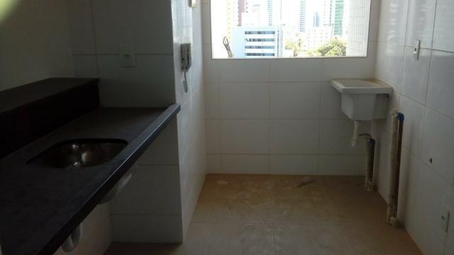(EJ. Excelente apartamento em Porcelanato - Candeias - 2 Quartos (Suíte) - Foto 20