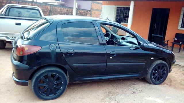 Vende Se ou troca Peugeot 206 - Foto 3