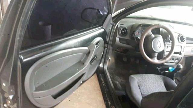 Vendo ou troco em moto com volta