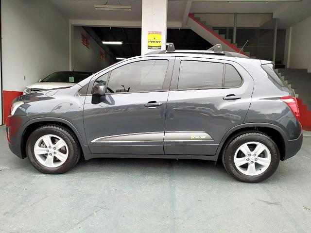 Chevrolet Tracker 1.8 Freeride 2014 Cinza - Foto 8