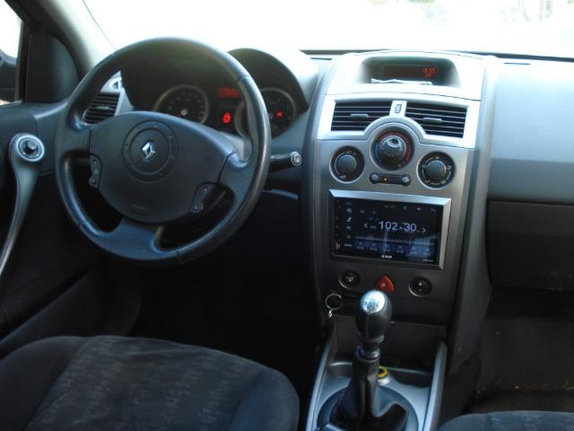 Renault Megane Expression 2.0 - Foto 8