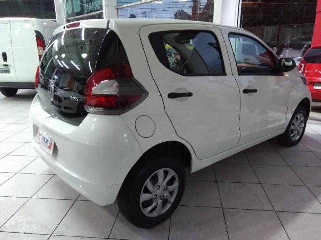Fiat Mobi 2017/2018 1.0 8v Evo Flex Easy Manual - Foto 7