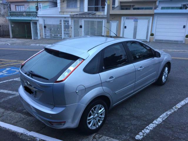 Focus Guia - Top de linha com teto solar - Foto 6