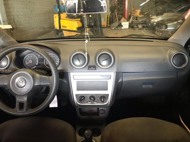 Sucata Voyage 1.0 8v 2015 completo. - Foto 4