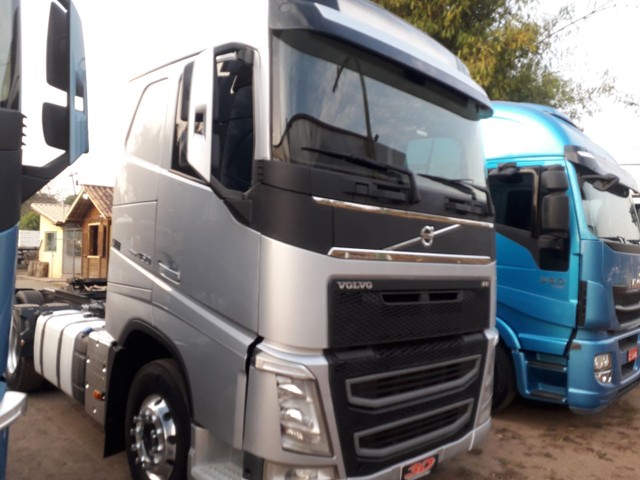 FH 460 6X2 AUTOMÁTICO 2017