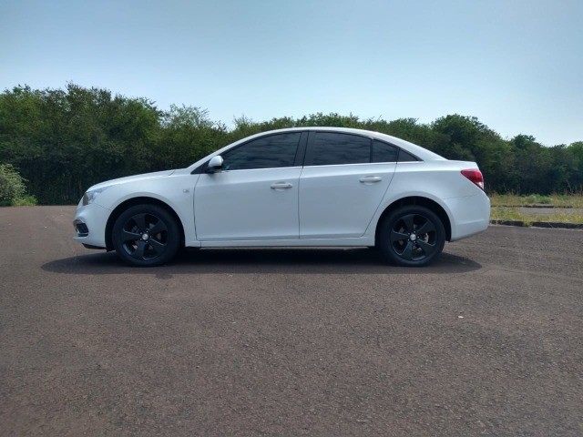 CHEVROLET CRUZE 2015