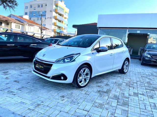 208 2017/2018 1.6 URBANTECH 16V FLEX 4P AUTOMÁTICO