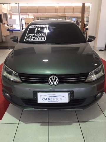 VOLKSWAGEN JETTA 2.0 COMFORTLINE FLEX 4P MANUAL