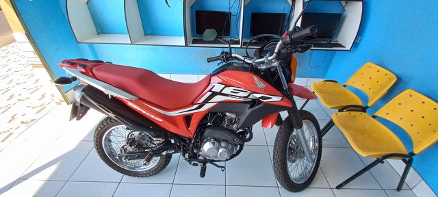 VENDE-SE MOTO HONDA BROS 160 EDIÇÃO ESPECIAL 2021