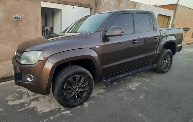 AMAROK HIGHLINE BITURBO 2011 COMPLETA