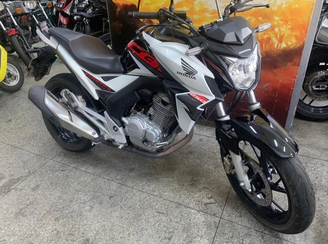 HONDA CB 250 TWISTER 2019 BRANCA