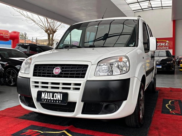 FIAT DOBLO ESSENCE 1.8 FLEX 16V 7L 2016