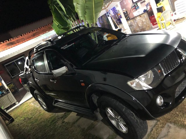 L 200 TRITON COMPLETA