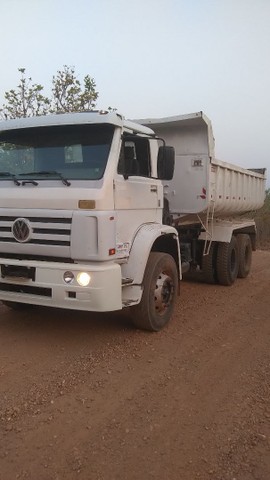 VENDE-SE CAMINHÃO VW 17-310 ANO 2003