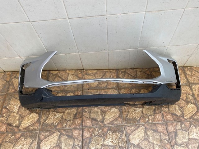 Parachoque Tracker 20/22 Original