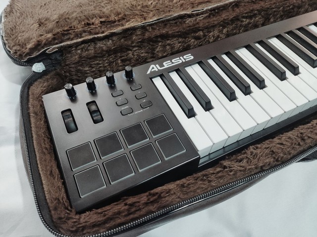 alesis v49 olx