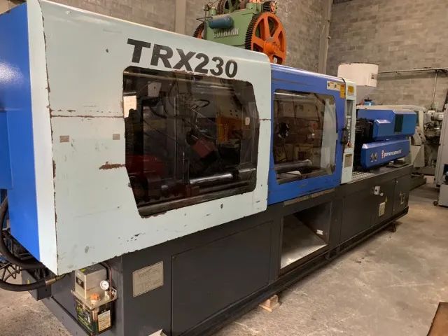 Injetora Pavan Zanetti TRX230 