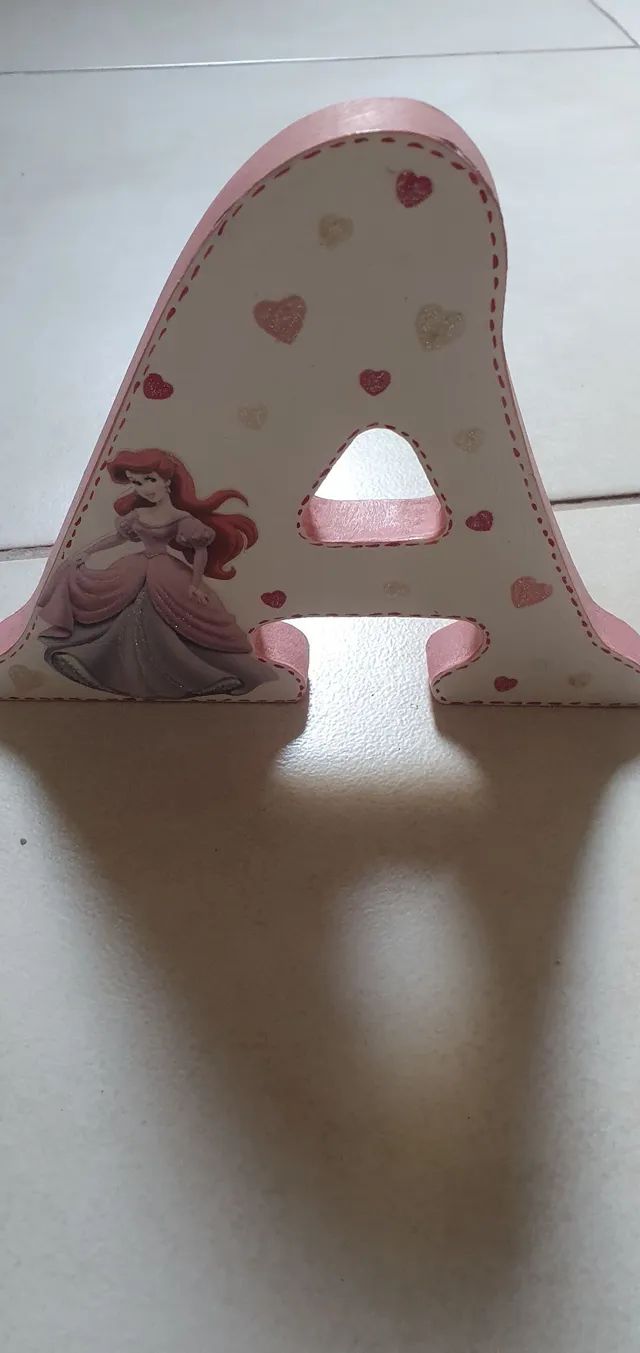 Letras MDF  das princesas  - Foto 4