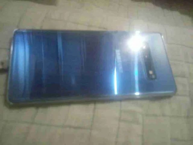 Celular Samsung s10a 