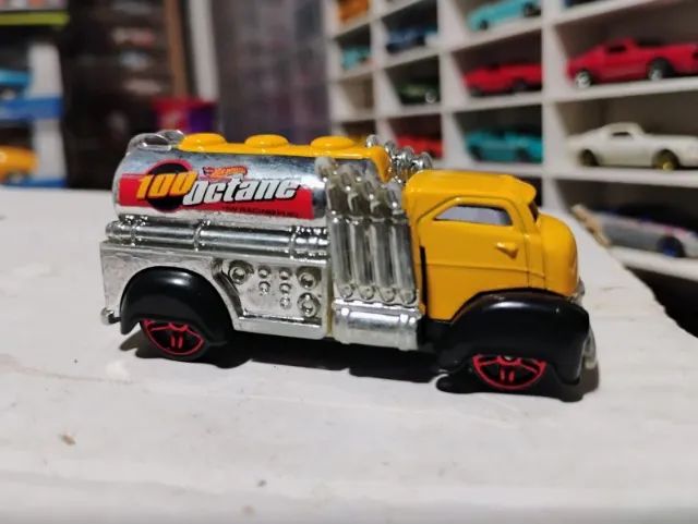 Hot Wheels - Fast Gassin - Leia a descrição