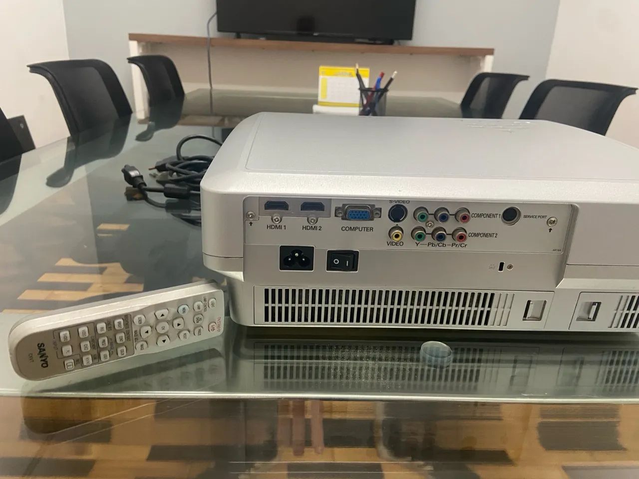 Projetor Sanyo PLV-Z5 - Foto 2