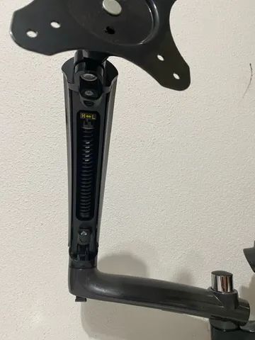 Suporte Braço articulado para até três monitores. - Foto 4