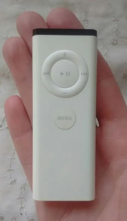 CONTROLE REMOTO APPLE MACBOOK