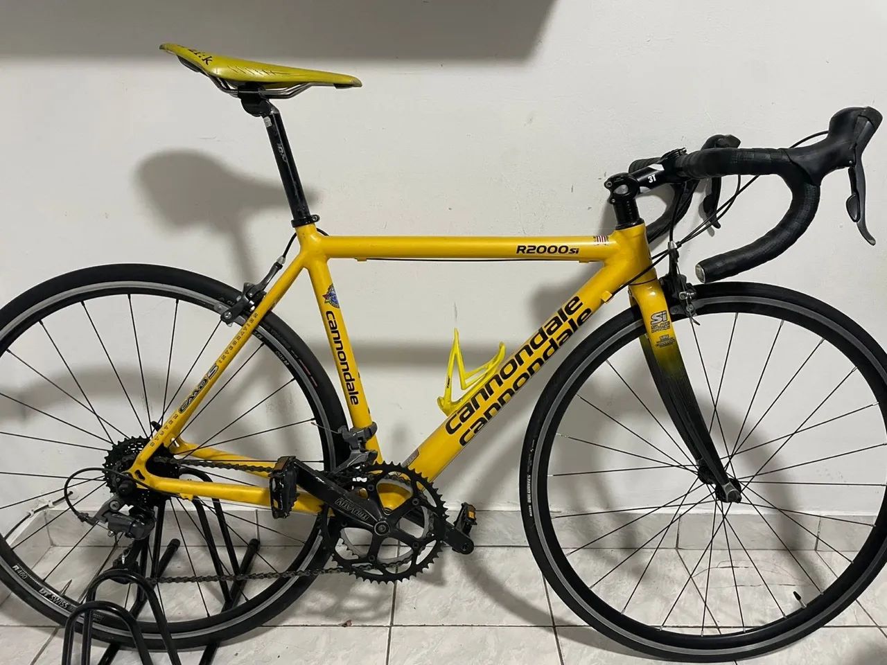 Bicicleta Cannondale R2000si