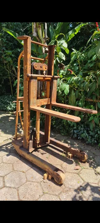 Empilhadeira Hidráulica Zeloso 1.200kg