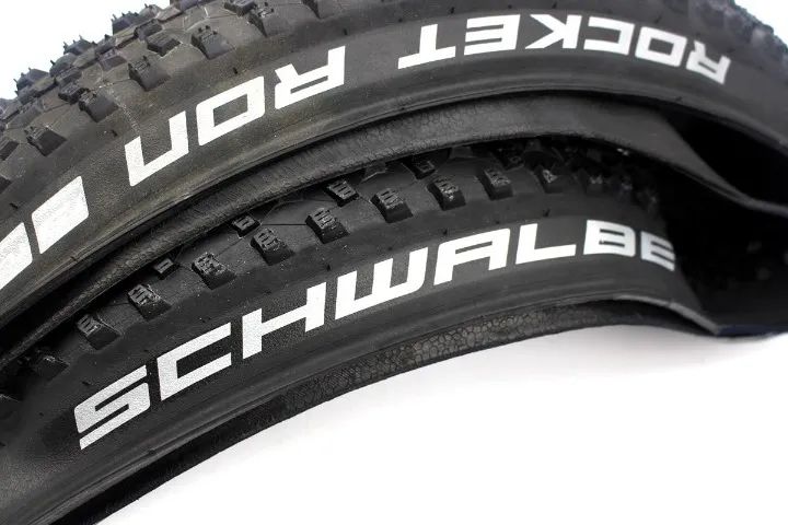 Pneu MTB Schwalbe Rocket Ron Aro 29x2.25 Tubeless Addix Preto 87993 - Foto 3