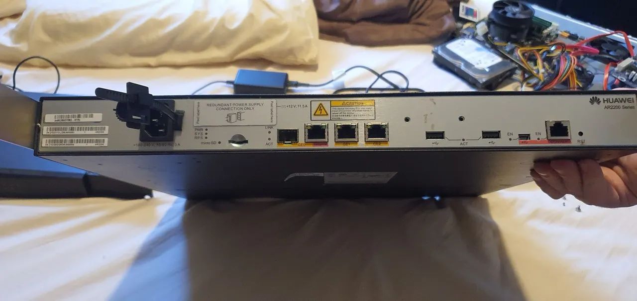 Huawei USG6000 e Roteador Huawei AR2200 - Foto 4