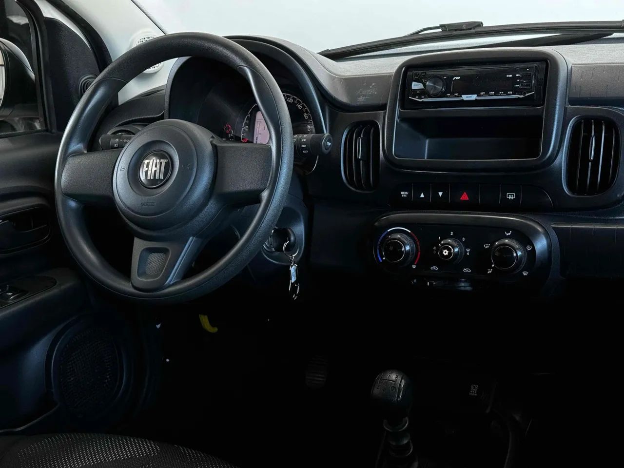 Fiat Mobi 2023 1.0 evo flex like. manual - Foto 4
