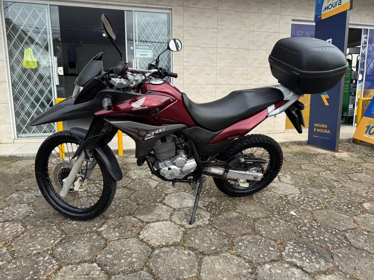 Honda Xre 300