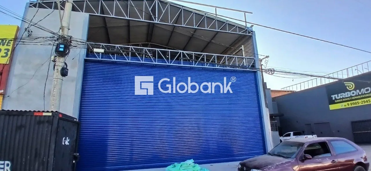 Galpão no bairro Monte Alegre, com 360m² escritório e dois banheiros.