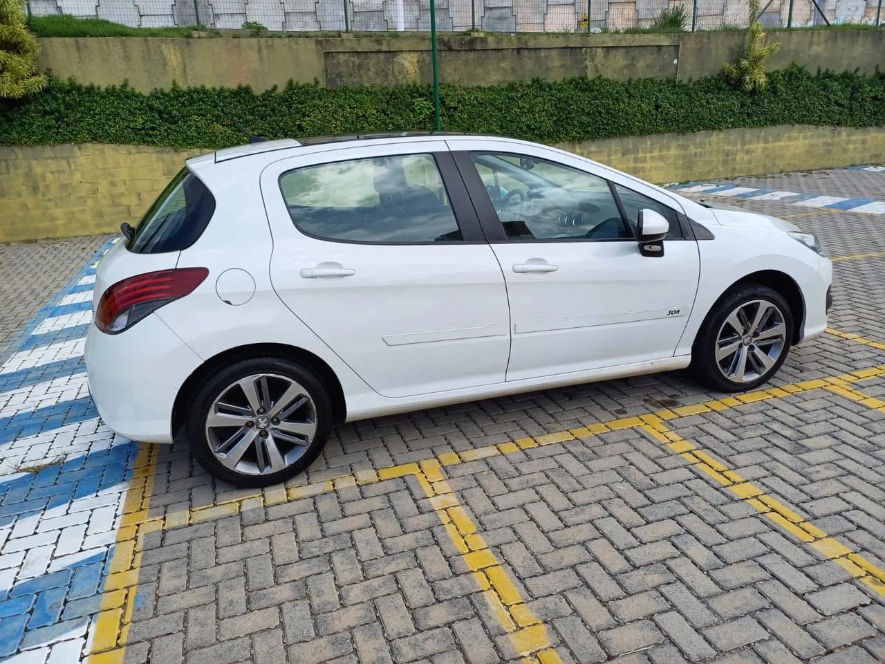 Peugeot 308 Griffe THP  - Foto 4